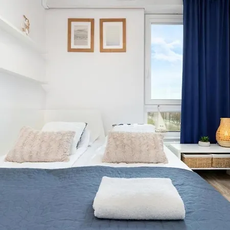 Apartment Wyjatkowy Z Antresola I Dwoma Sypialniami-500m Od Morza